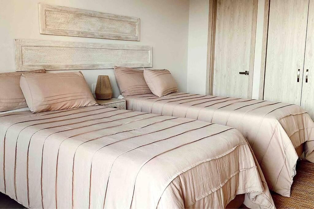 Apartamento Lujoso Penthouse - Vista Al Mar - Playa Privada Cartagena