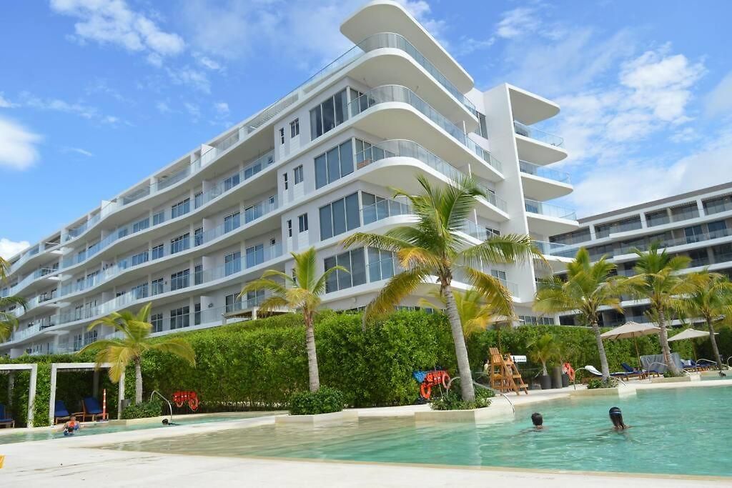 Apartamento Lujoso Penthouse - Vista Al Mar - Playa Privada