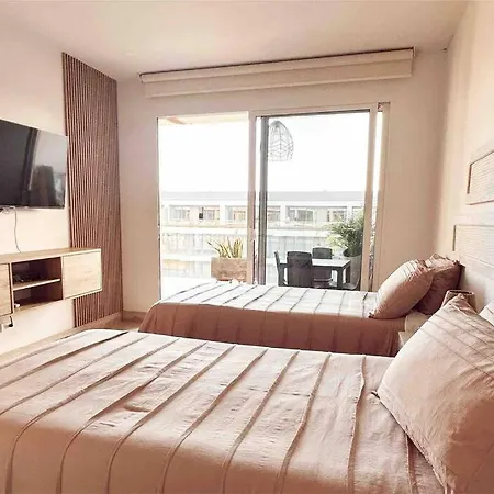 Apartamento Lujoso Penthouse - Vista Al Mar - Playa Privada Cartagena