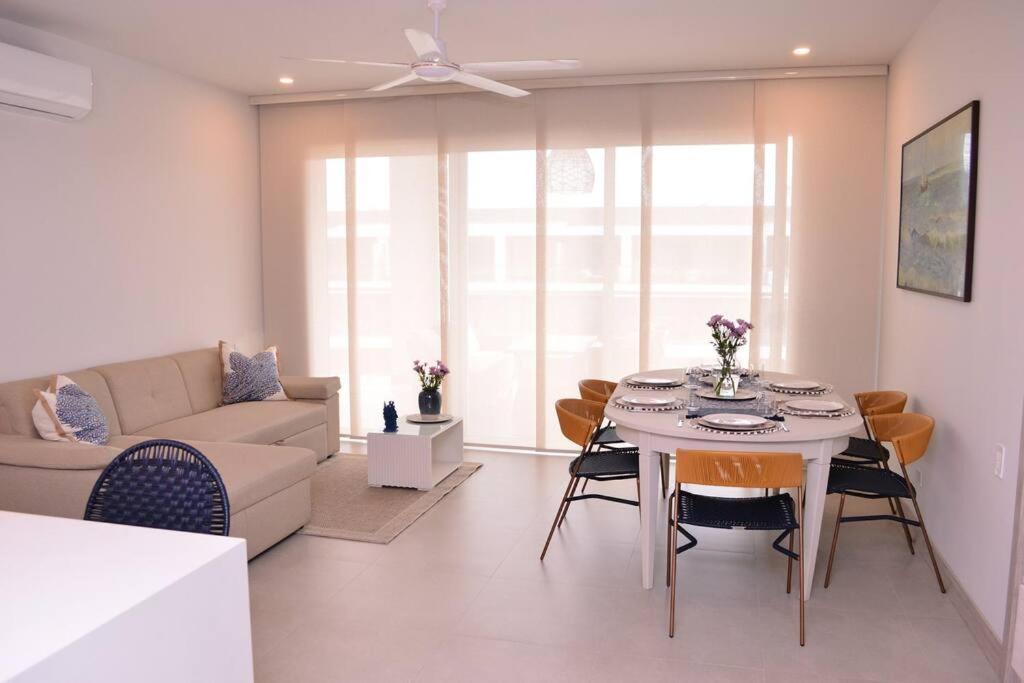 Lujoso Penthouse - Vista Al Mar - Playa Privada Apartment *