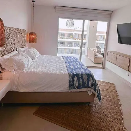 Lujoso Penthouse - Vista Al Mar - Playa Privada * Cartagena
